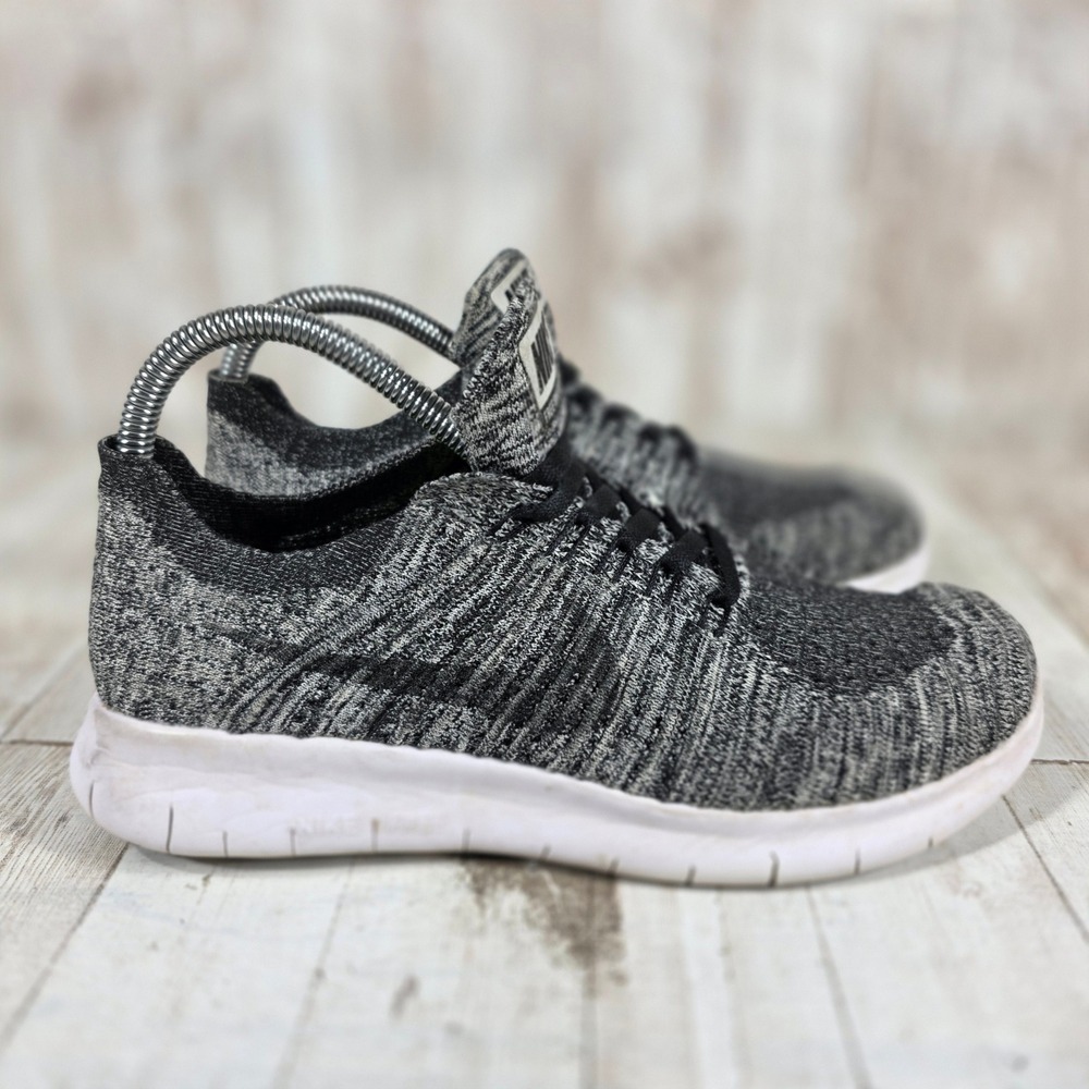 Nike Free RN Flyknit 2016 Womens 8 Black White Running Shoes 831070-501